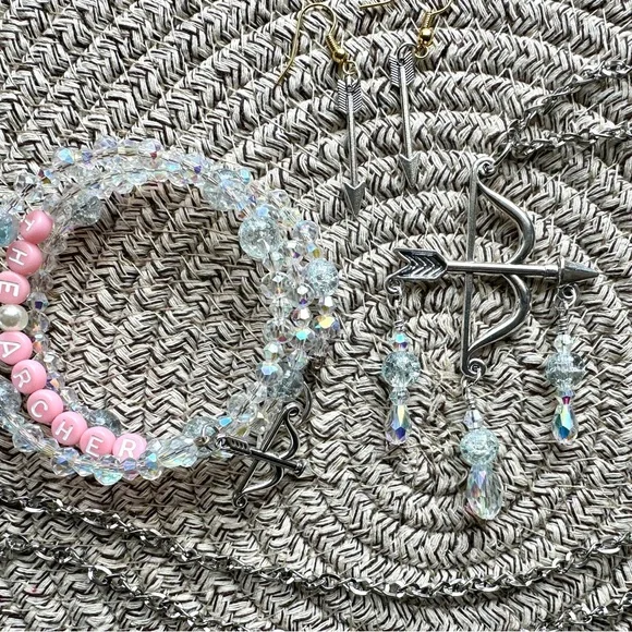 Crystal coil Bracelet & Bow Arrow Necklace Set - Taylor Swift "The Archer" - Picture 5 of 5